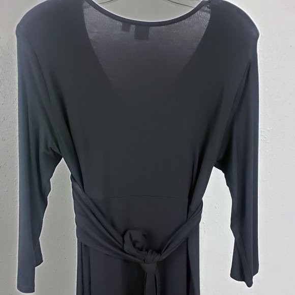 GAP Black Wrap Dress - Picture 6 of 11